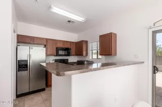 Photo #3: 6877451 Listing