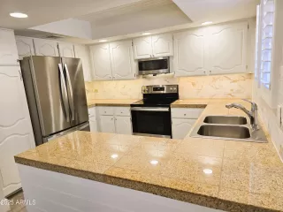 Photo #2: 6877469 Listing 