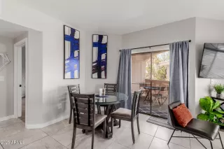 Photo #4: 6877492 Listing