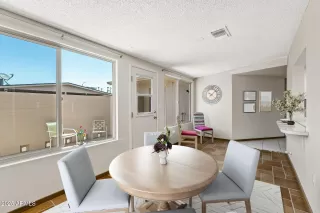 Photo #3: 6877549 Listing