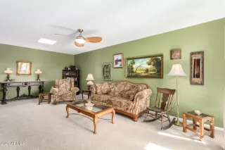 Photo #1: 6877550 Listing