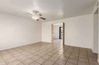 Photo #3: 6877837 Listing 