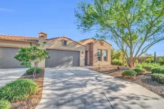 More Details about MLS # 6877873 : 16961 W HOLLY STREET
