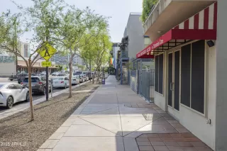 Photo #4: 6878004 Listing