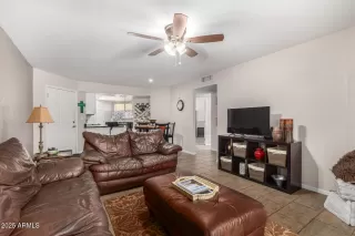 Photo #3: 6878404 Listing 