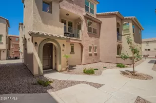 Photo #2: 6878498 Listing 