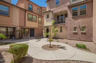 Photo #4: 6878498 Listing 