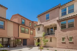 Photo #5: 6878498 Listing 