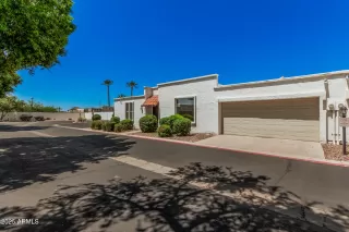 Photo #2: 6878511 Listing