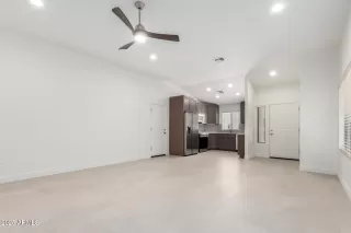 Photo #2: 6878631 Listing 