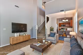 Photo #5: 6878857 Listing