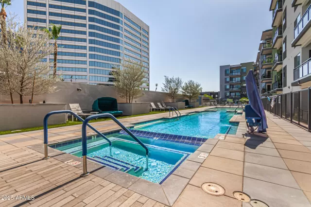 MLS: 6878863 Condo For Sale