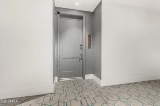 Photo #4: 6878863 Listing