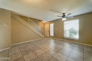 Photo #4: 6878894 Listing