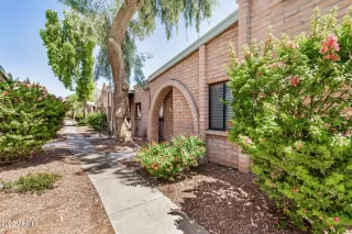 Photo #1: 6878900 Listing