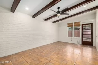 Photo #2: 6878900 Listing