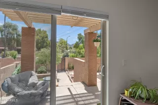 Photo #3: 6878905 Listing 