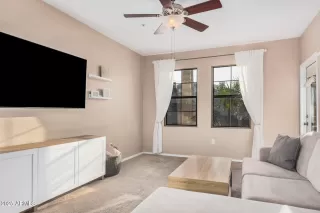 Photo #2: 6878935 Listing