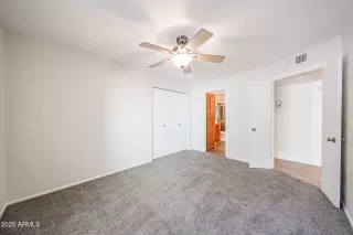 Photo #4: 6878940 Listing