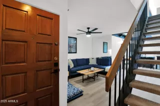 Photo #5: 6879095 Listing