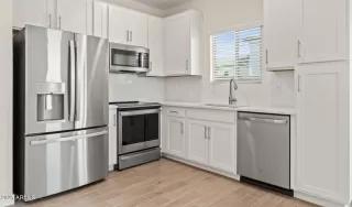 Photo #2: 6879202 Listing