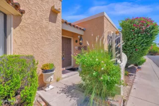 Photo #3: 6879211 Listing