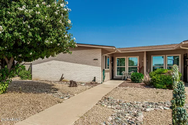 MLS: 6879223 Condo For Sale