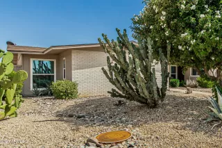 Photo #3: 6879223 Listing