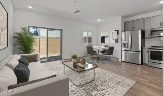 Photo #4: 6879237 Listing