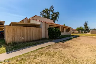 Photo #1: 6879299 Listing 