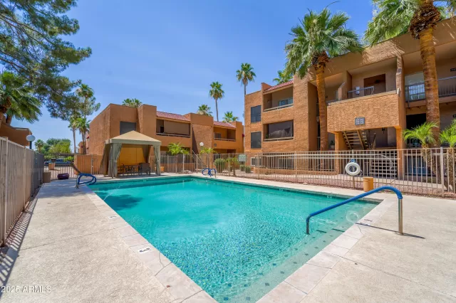 MLS: 6879368 Condo For Sale