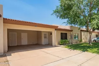 Photo #4: 6879371 Listing