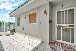 Photo #2: 6879438 Listing 