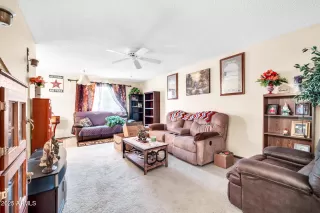 Photo #5: 6879438 Listing 