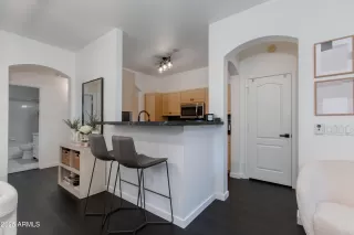 Photo #6: 6879489 Listing 