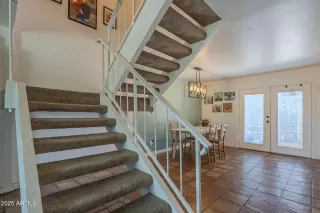 Photo #4: 6879571 Listing 