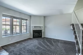 Photo #2: 6879629 Listing