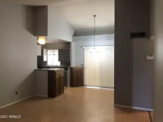 Photo #2: 6879849 Listing 