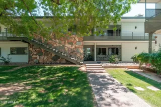 Photo #1: 6879918 Listing