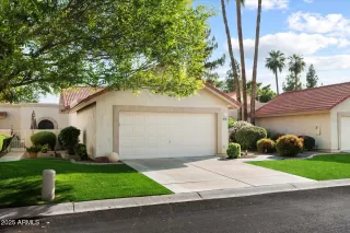 Photo #2: 6880196 Listing 