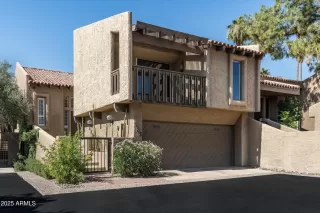 Photo #1: 6880207 Listing