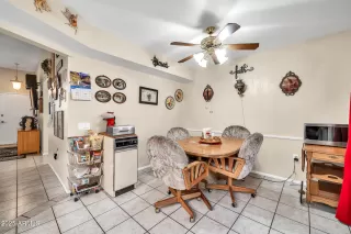 Photo #6: 6880335 Listing 