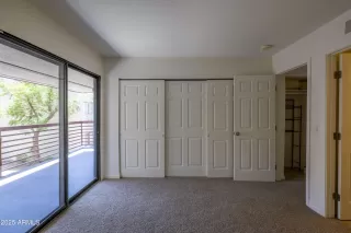 Photo #6: 6880352 Listing 