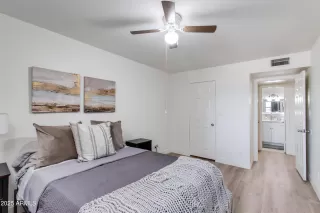 Photo #4: 6880379 Listing 