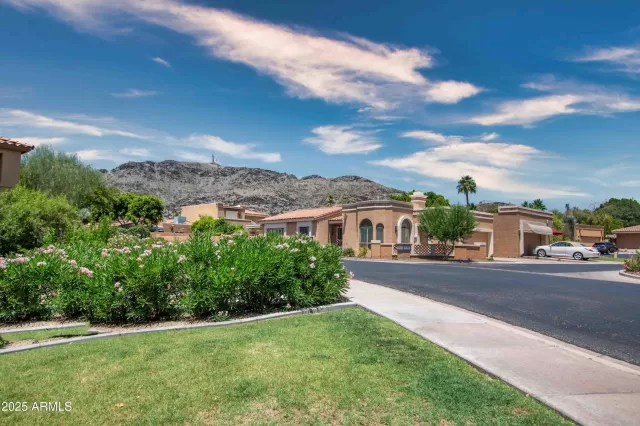 MLS: 6880478 Condo For Sale