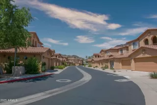 Photo #3: 6880478 Listing 