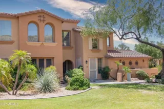 Photo #6: 6880478 Listing 