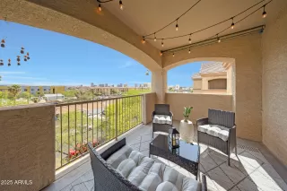 Photo #5: 6880641 Listing 