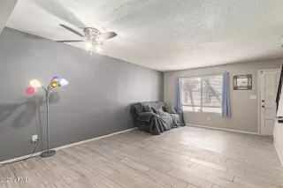 Photo #5: 6880891 Listing