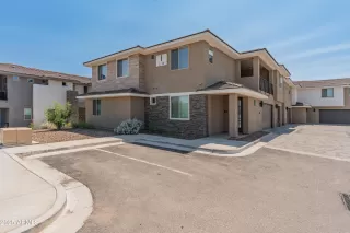 Photo #1: 6880952 Listing 